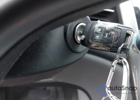 2013 Chevrolet Malibu 1Ls z USA, uszkodzony, nr VIN 1G11B5SA2DF274832